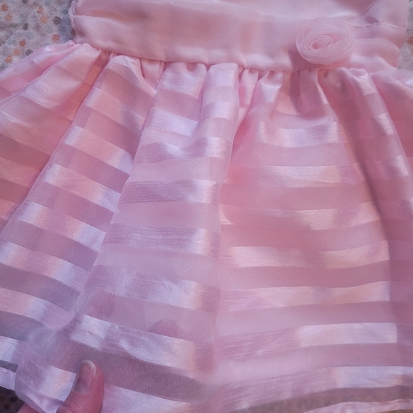 Carter's Special Occasion Pink baby girl dress size 9 months - Picture 8 of 8